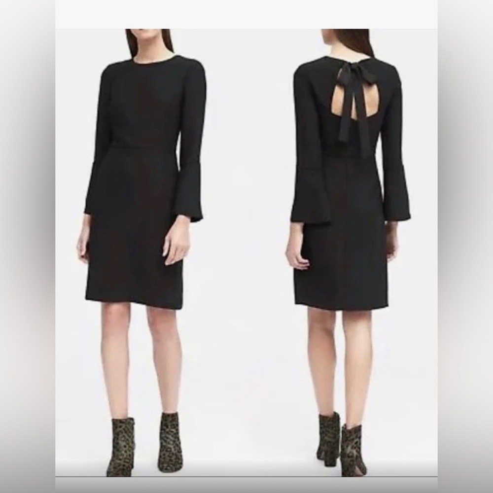Banana Republic Long Sleeve Bow Tie Dress
